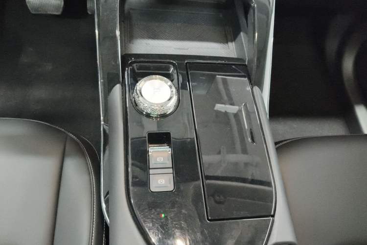 Used Haval H6 2021 3rd Generation 2.0T Automatic Two-Wheel Drive Max Gear Lever