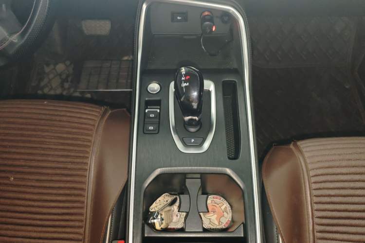 Used Haval H6 2021 National Trend Edition 1.5T Automatic Urban Version Gear Lever