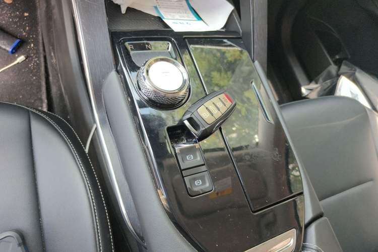 Used Haval H6 2021 3rd Generation 1.5T Automatic Two-Wheel Drive Max Gear Lever