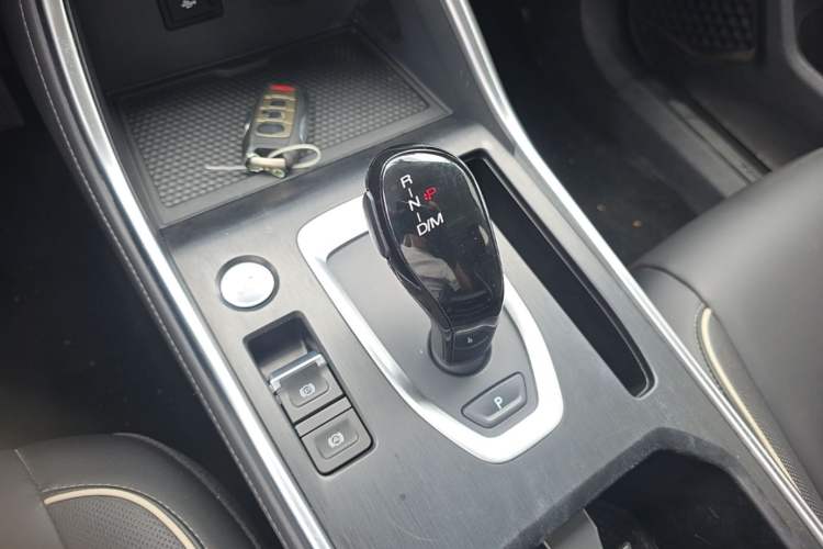 Used Haval H6 2021 National Trend Edition 1.5T Automatic Urban Version Gear Lever