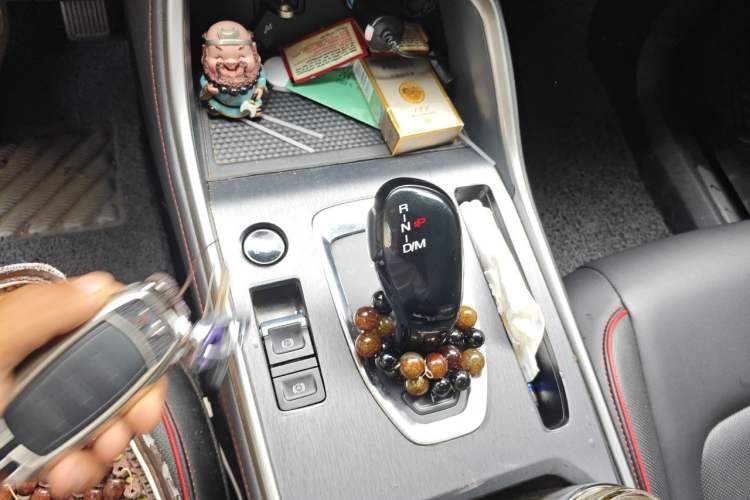Used Haval H6 2021 National Trend Edition 1.5T Automatic Urban Version Gear Lever