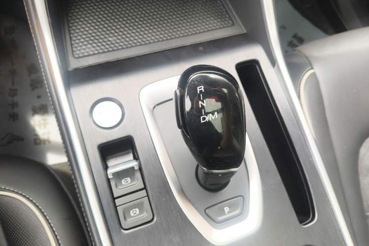 Used Haval H6 2021 National Trend Edition 1.5T Automatic Champion Version Gear Lever