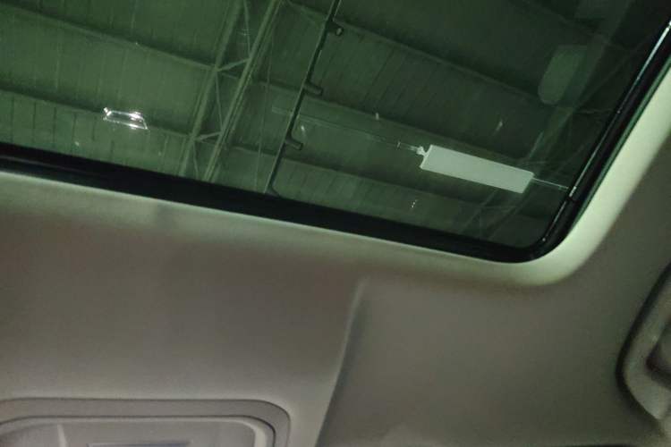 Used Haval H6 2021 3rd Generation 1.5T Automatic Two-Wheel Drive Pro Headliner