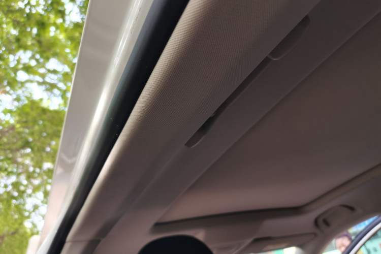 Used Haval H6 2021 3rd Generation 1.5T Automatic Two-Wheel-Drive Supreme Headliner
