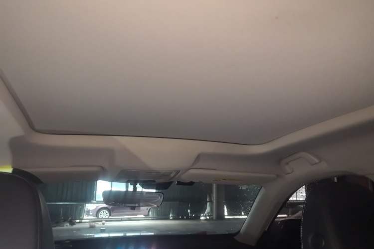 Used Haval H6 2021 3rd Generation 1.5T Automatic Two-Wheel Drive Pro Headliner