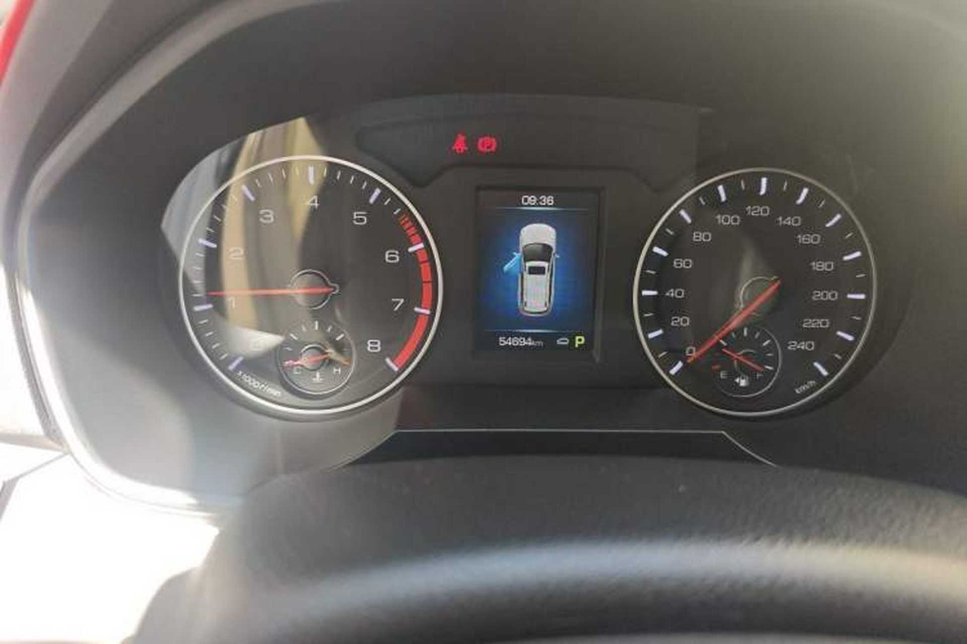 Used Haval H6 2021 Sport Edition 1.5T Automatic Elite Smart Connectivity Model with Hexagonal Grille Instrument Cluster