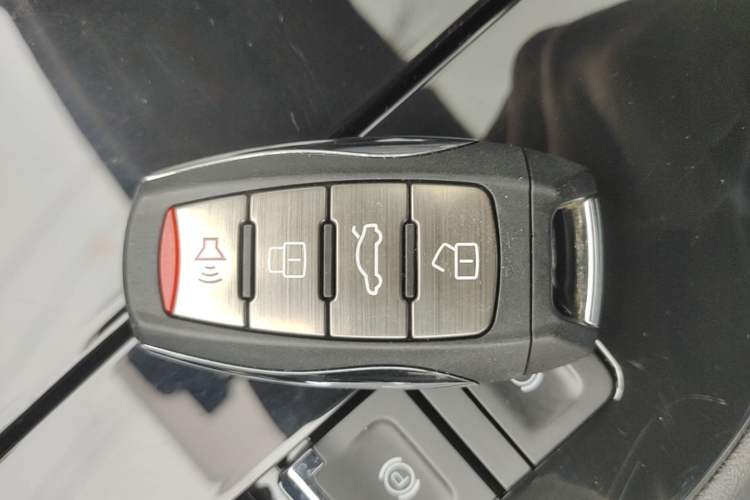 Used Haval H6 2021 3rd Generation 1.5T Automatic Two-Wheel Drive Pro Interior 1