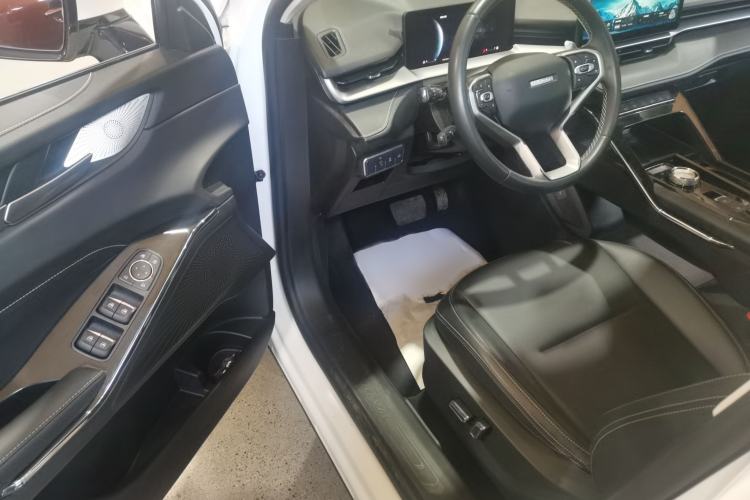 Used Haval H6 2021 3rd Generation 1.5T Automatic Two-Wheel Drive Pro Interior 1