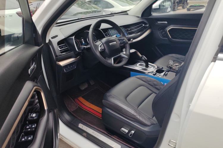 Used Haval H6 2021 1.5 GDIT Automatic Champion Edition Interior 1
