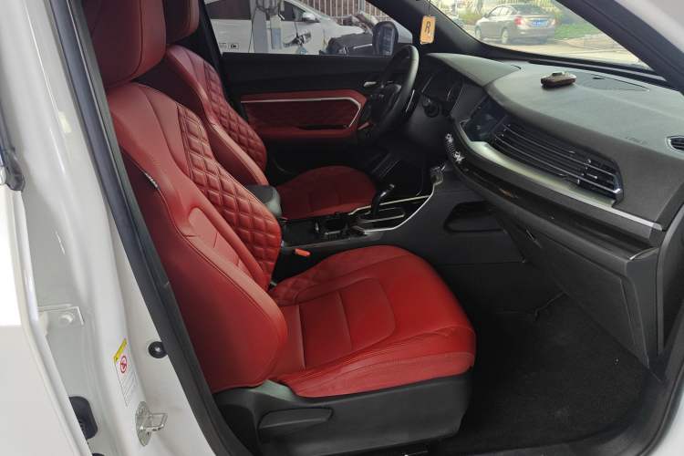 Used Haval H6 2021 1.5 GDIT Automatic Champion Edition Interior 10
