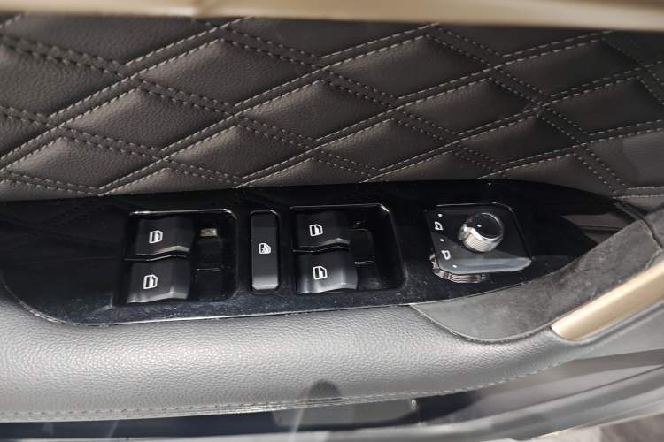 Used Haval H6 2021 1.5T Automatic Urban Edition Interior 11