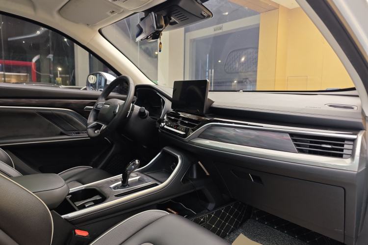 Used Haval H6 2021 National Trend Edition 2.0 GDIT Automatic Champion Version Interior 12