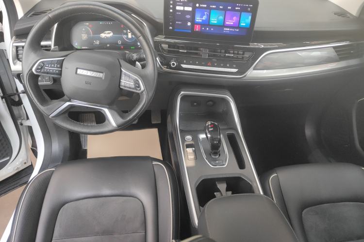 Used Haval H6 2021 National Trend Edition 1.5 GDIT Automatic Ultra-Luxury Version Interior 2