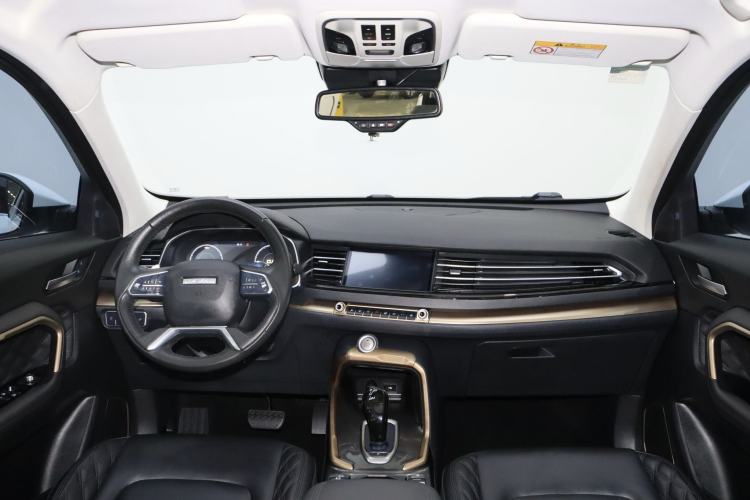 Used Haval H6 2021 1.5 GDIT Automatic Luxury Edition Interior 3