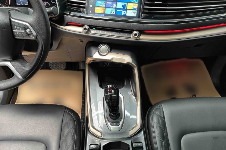 Used Haval H6 2021 1.5 GDIT Automatic Champion Edition Interior 3
