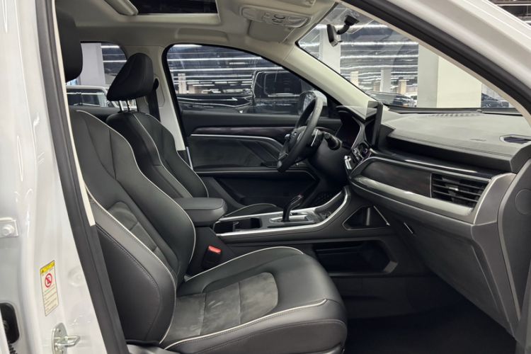 Used Haval H6 2021 National Trend Edition 1.5T Automatic Urban Version Interior 3