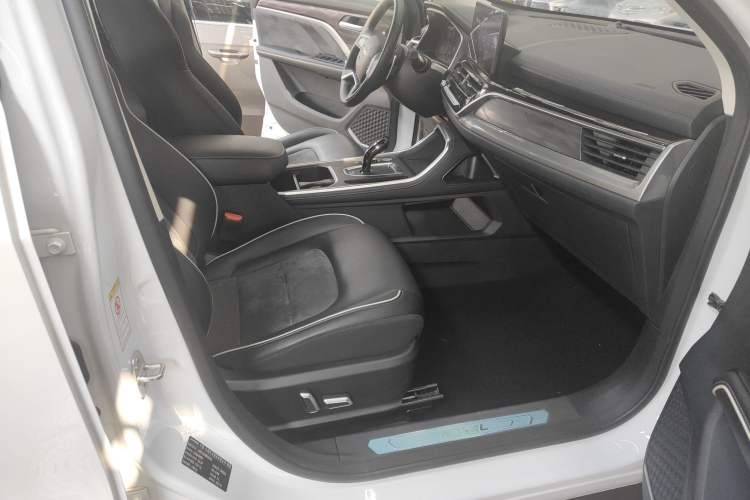 Used Haval H6 2021 National Trend Edition 1.5 GDIT Automatic Ultra-Luxury Version Interior 4