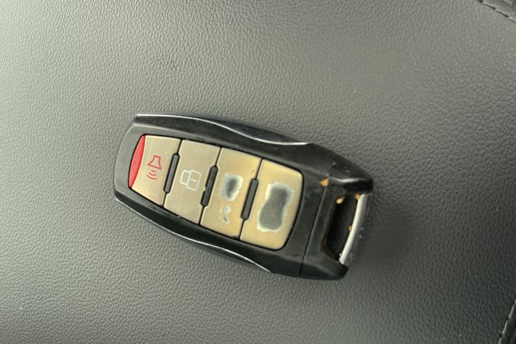 Used Haval H6 2021 1.5 GDIT Automatic Champion Edition Interior 4