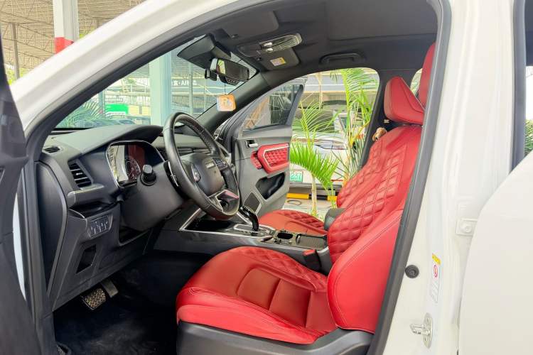 Used Haval H6 2021 1.5 GDIT Automatic Champion Edition Interior 6
