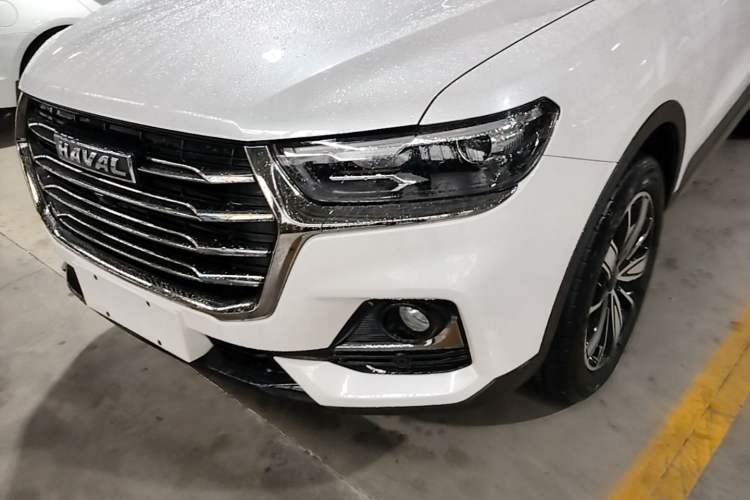Used Haval H6 2021 National Trend Edition 1.5 GDIT Automatic Luxury Version Left Front Headlight
