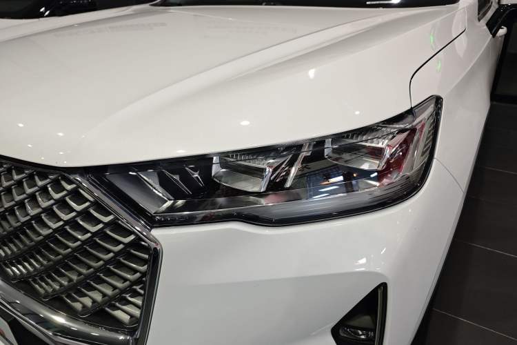 Used Haval H6 2021 3rd Generation 1.5T Automatic Two-Wheel Drive Pro Left Front Headlight