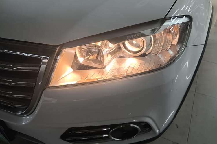 Used Haval H6 2021 Sport Edition 1.5T Automatic Elite Smart Connectivity Model U-Shape Grille Left Front Headlight