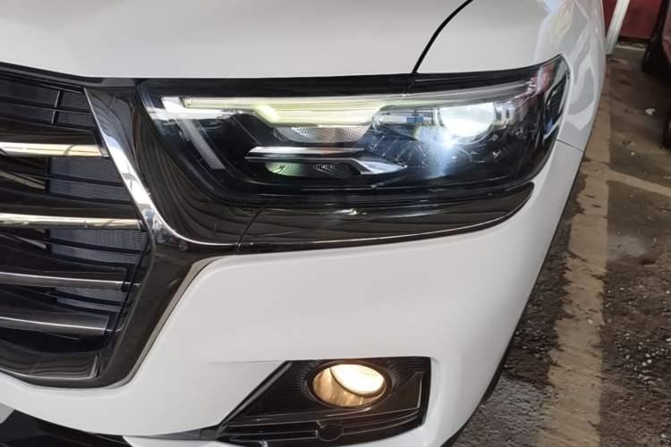 Used Haval H6 2021 National Trend Edition 1.5T Automatic Champion Version Left Front Headlight