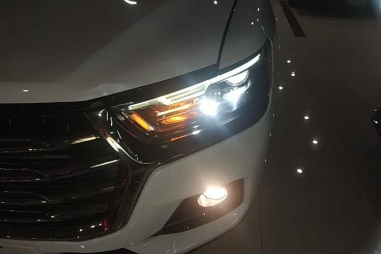 Used Haval H6 2021 National Trend Edition 1.5T Automatic Champion Version Left Front Headlight