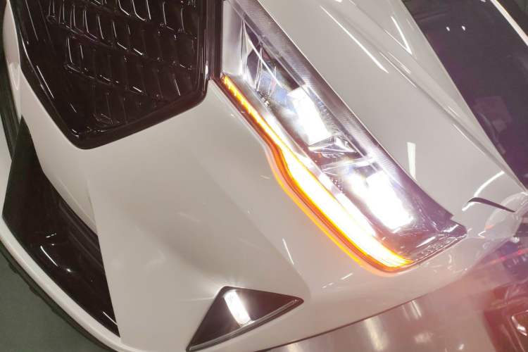Used Haval H6 2021 3rd Generation 2.0T Automatic Two-Wheel Drive Max Left Front Headlight
