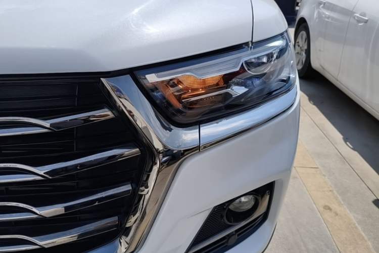 Used Haval H6 2021 National Trend Edition 1.5T Automatic Urban Version Left Front Headlight