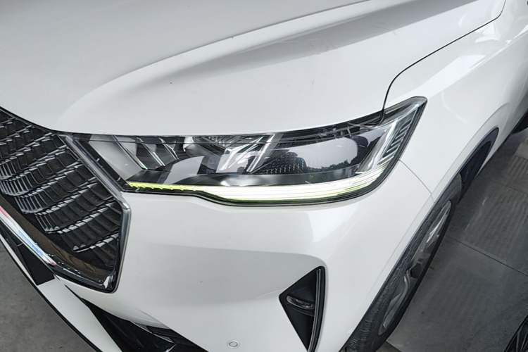 Used Haval H6 2021 3rd Generation 1.5T Automatic Two-Wheel-Drive Supreme Left Front Headlight