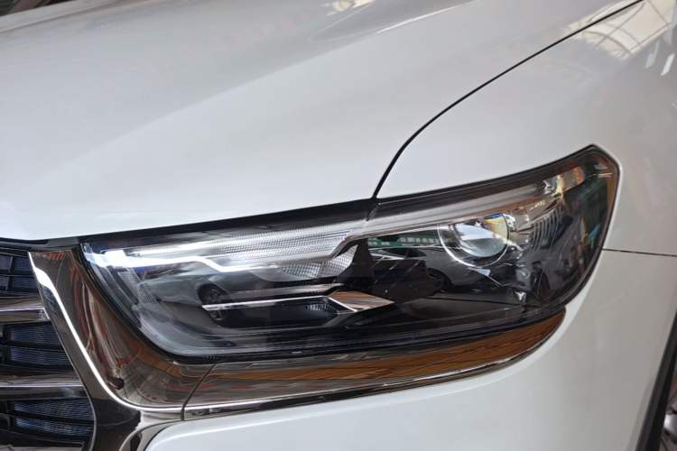 Used Haval H6 2021 National Trend Edition 1.5T Automatic Champion Version Left Front Headlight