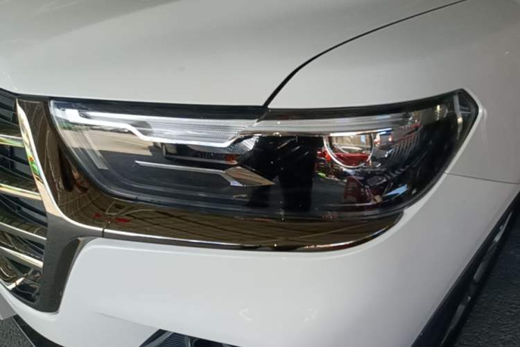 Used Haval H6 2021 National Trend Edition 1.5T Automatic Champion Version Left Front Headlight