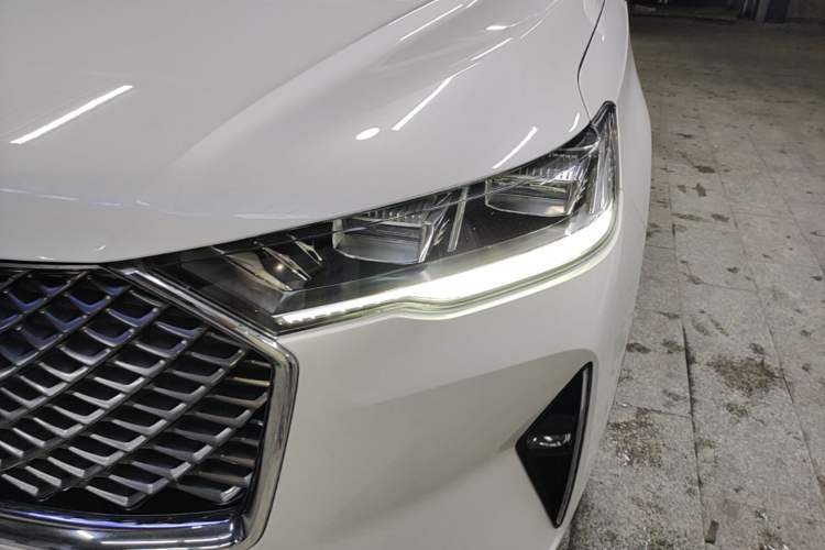 Used Haval H6 2021 3rd Generation 1.5T Automatic Two-Wheel Drive Max Left Front Headlight