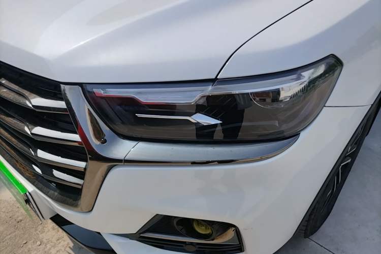Used Haval H6 2021 National Trend Edition 1.5T Automatic Urban Version Left Front Headlight