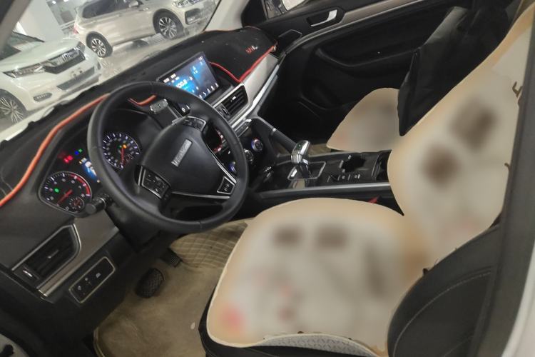 Used Haval H6 2021 Sport Edition 1.5T Automatic Elite Smart Connectivity Model U-Shape Grille Left Front Seat