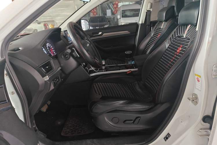 Used Haval H6 2021 Sport Edition 1.5T Automatic Elite Smart Connectivity Model with Hexagonal Grille Left Front Seat