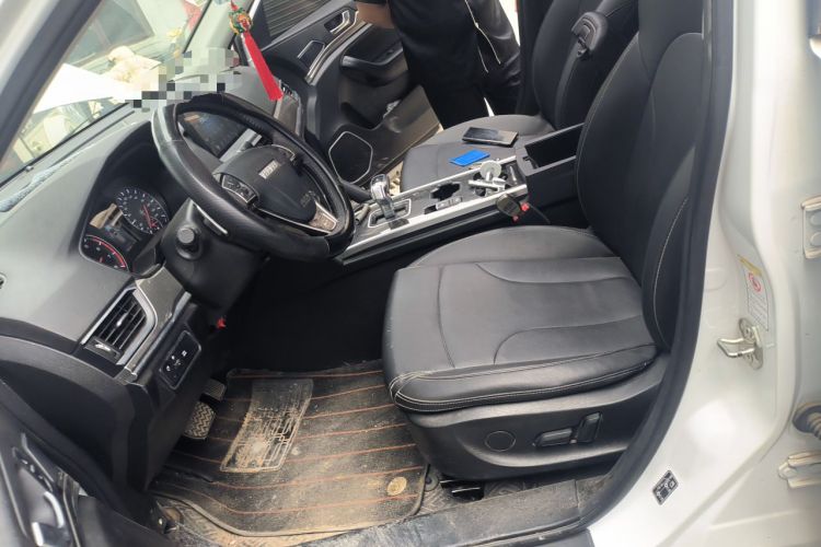 Used Haval H6 2021 Sport Edition 1.5T Automatic Elite Smart Connectivity Model with Hexagonal Grille Left Front Seat