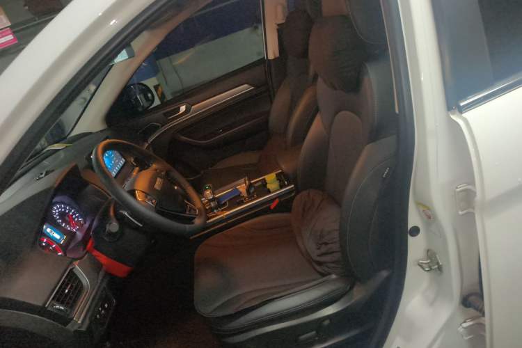 Used Haval H6 2021 Sport Edition 1.5T Automatic Elite Smart Connectivity Model U-Shape Grille Left Front Seat