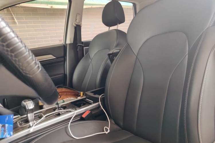 Used Haval H6 2021 Sport Edition 1.5T Automatic Elite Smart Connectivity Model U-Shape Grille Left Front Seat