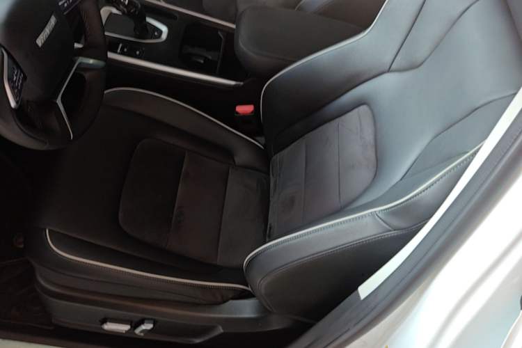Used Haval H6 2021 National Trend Edition 1.5T Automatic Champion Version Left Front Seat