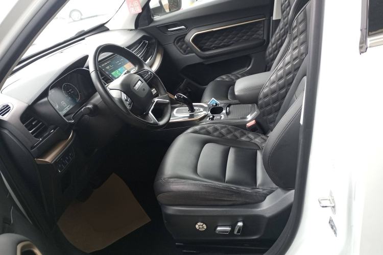Used Haval H6 2021 1.5 GDIT Automatic Ultra-Luxury Edition Left Front Seat