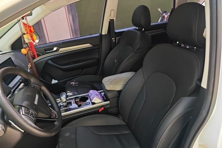 Used Haval H6 2021 Sport Edition 1.5T Automatic Elite Smart Connectivity Model U-Shape Grille Left Front Seat