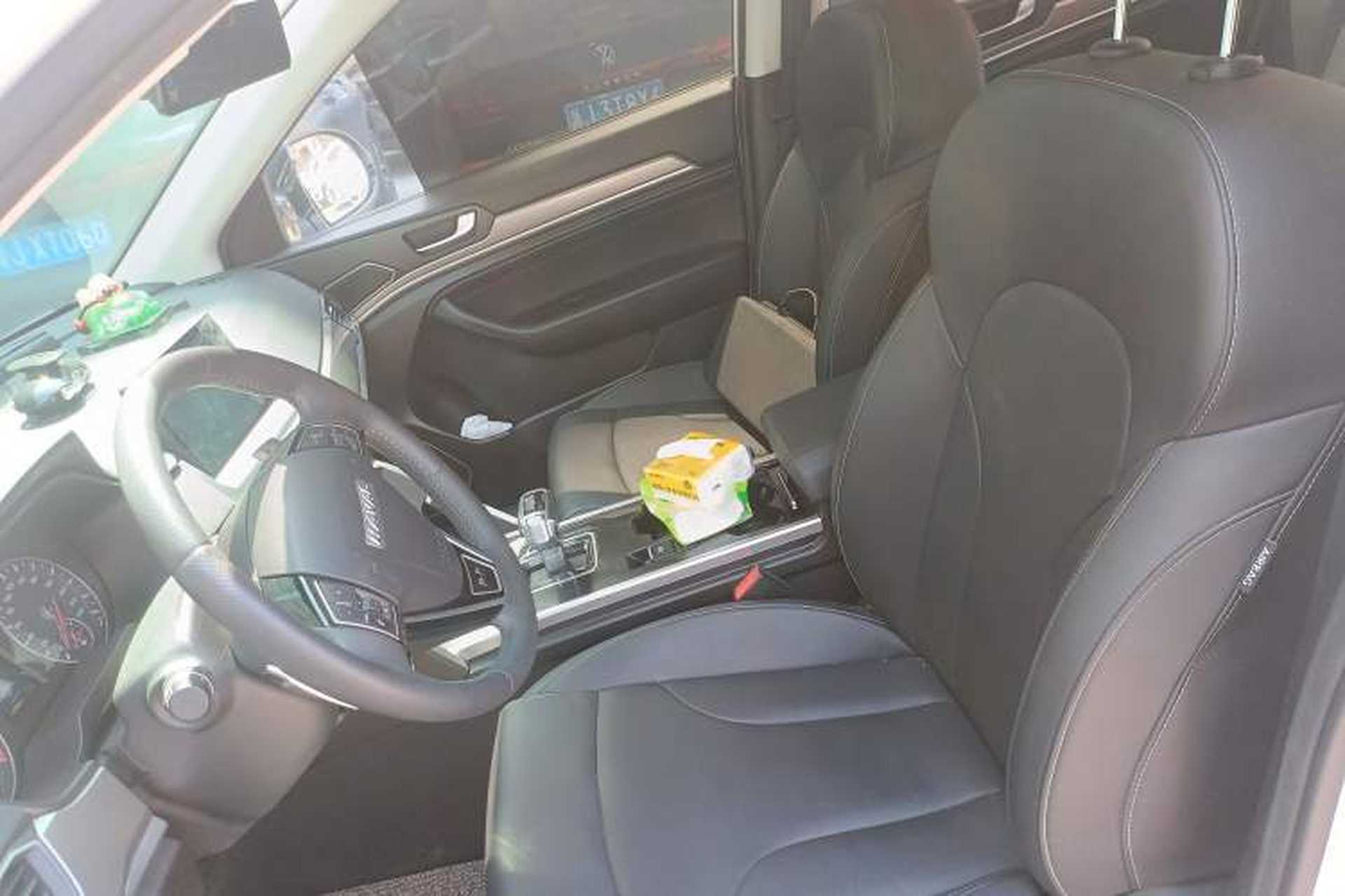 Used Haval H6 2021 Sport Edition 1.5T Automatic Elite Smart Connectivity Model with Hexagonal Grille Left Front Seat