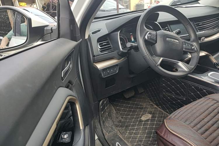Used Haval H6 2021 1.5 GDIT Automatic Champion Edition Left Front Seat