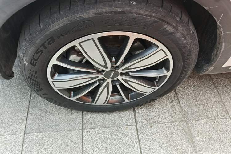 Used Haval H6 2021 1.5T Automatic Champion Edition Left Front Wheel Hub
