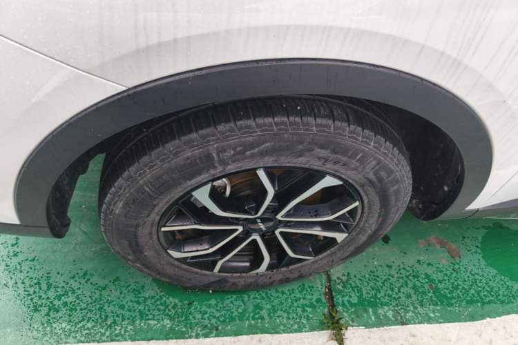 Used Haval H6 2021 National Trend Edition 1.5T Automatic Urban Version Left Front Wheel Hub