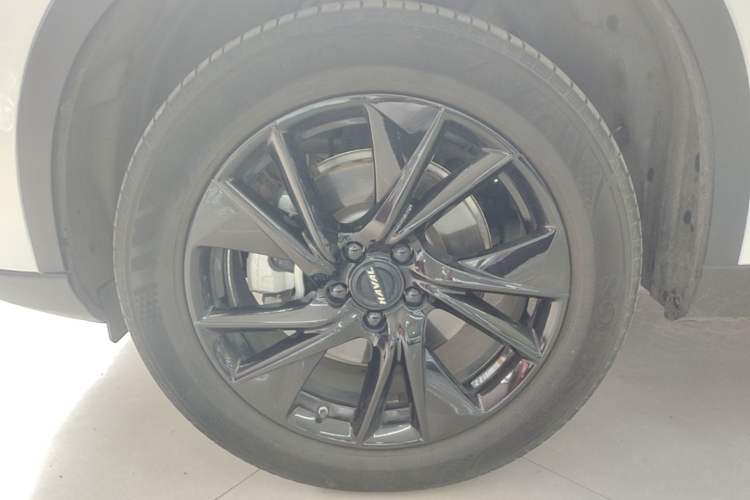 Used Haval H6 2021 3rd Generation 2.0T Automatic Two-Wheel Drive Max Left Front Wheel Hub