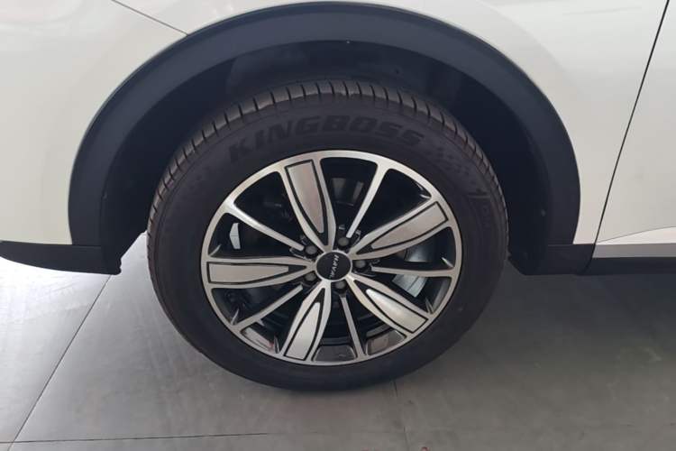 Used Haval H6 2021 1.5 GDIT Automatic Champion Edition Left Front Wheel Hub