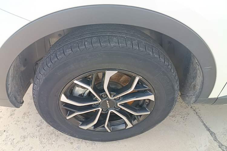 Used Haval H6 2021 National Trend Edition 1.5T Automatic Urban Version Left Front Wheel Hub